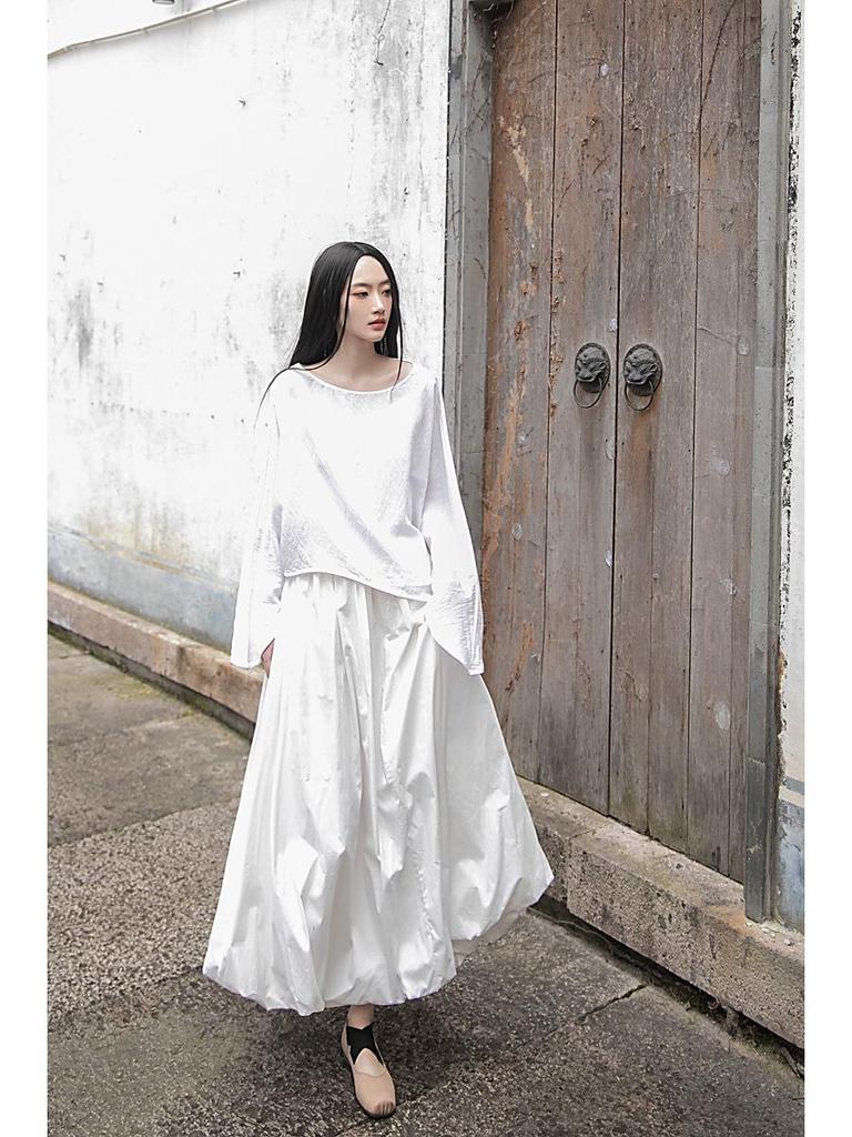 Handmade Heavy-Duty Puffy Cloud Ruffle Midi Skirt In Black and White