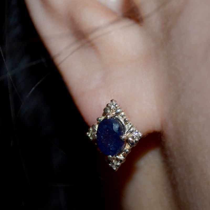 martha in the garret arc en ciel.sapphire