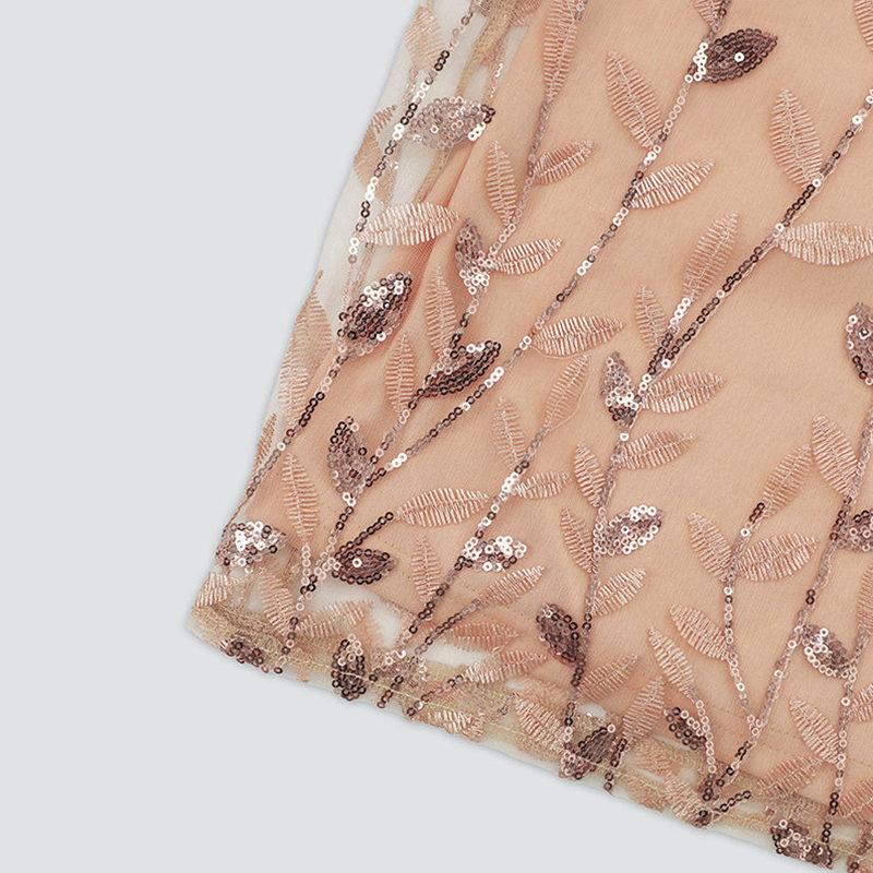 Женское большое вышитое яркое ширмовое облегающее кружевное платье средней длины с V-образным вырезом