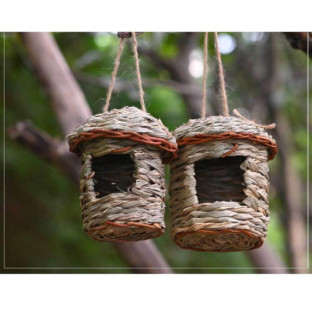 Hand Woven Bird Nest Made of Pennisetum Purpureum, Natural Grass Bird Cage, Pet & Garden Decorative Ornament