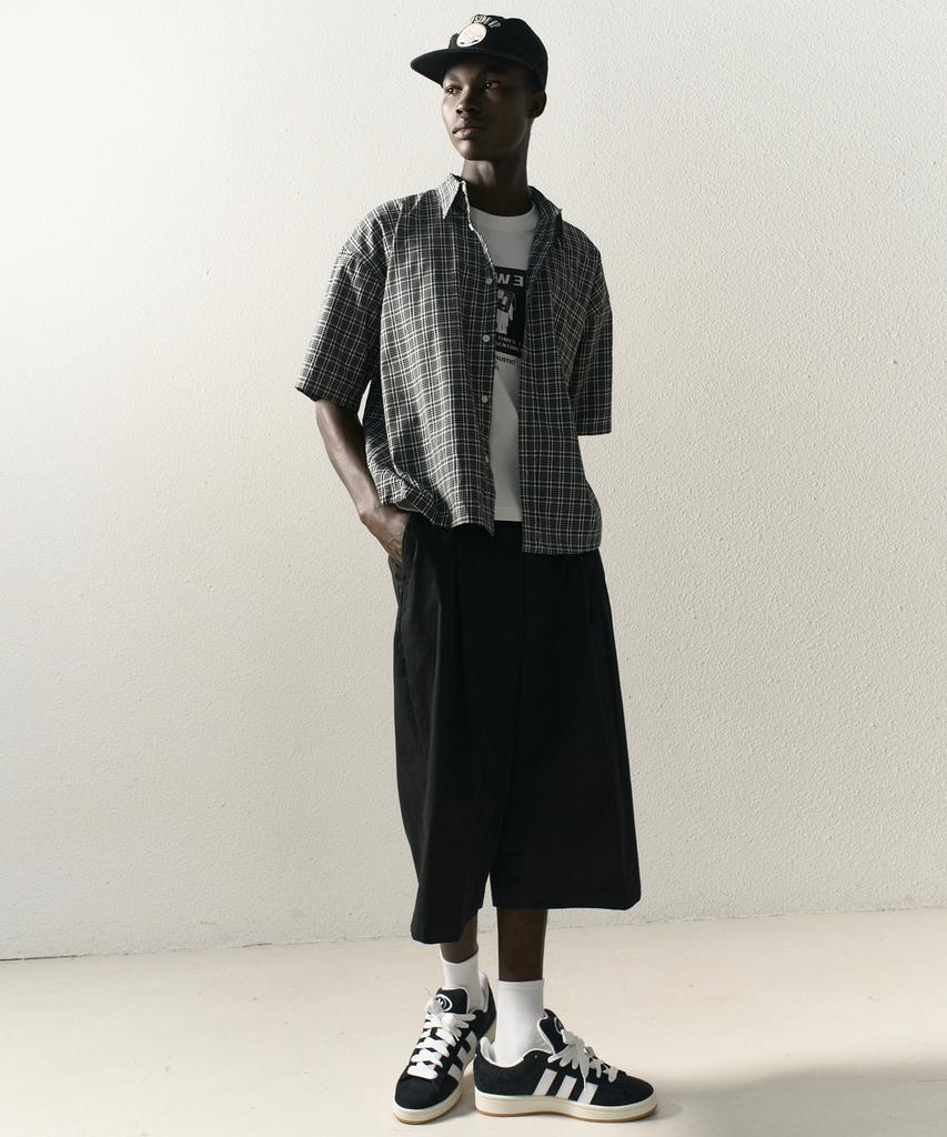 TAKEASY Wide Bermuda Pants (Black)