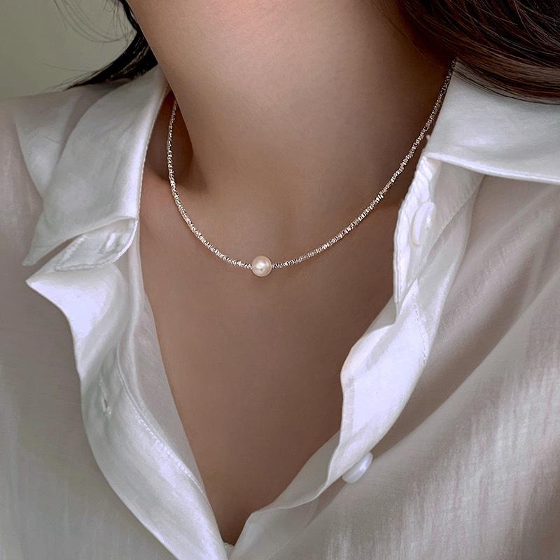 Light Luxury Broken Pearl Necklace Women's Fashion Temperament Collarbone Chain Irregular Design Item Jewelry