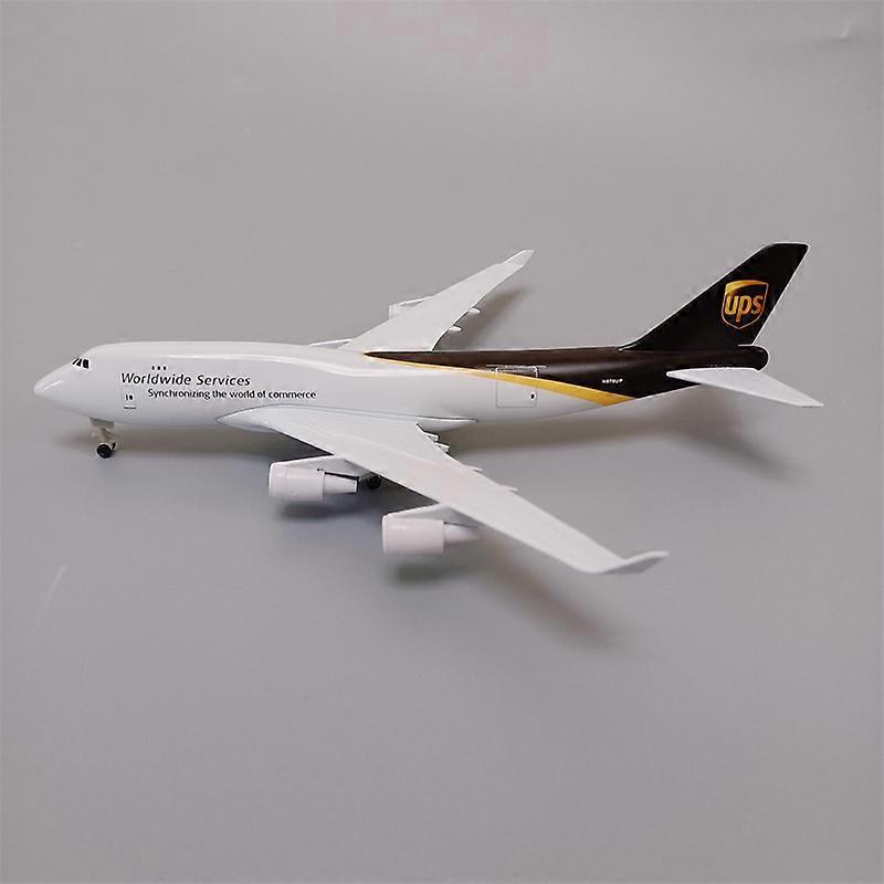 20 см Сплав Металл Воздушный UPS B747 Авиалинии Мировые Сервисы Boeing 747 Авиалинии Литая Модель Самолета Грузовой Самолет Колеса Самолета