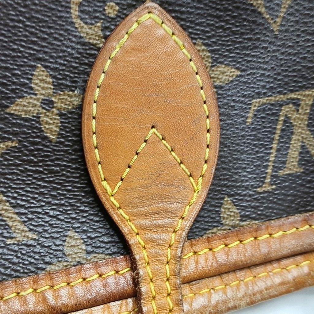 [Б/У] Сумка-тоут Neverfull Mm Monogram из канвы с покрытием и кожаной отделкой - Удовлетворительное состояние #1J2U9N6