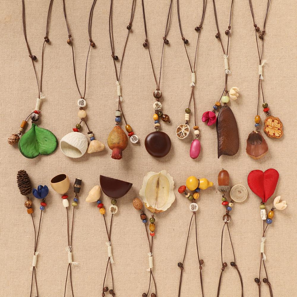 Handmade woven necklace pendant in Chinese ethnic style cotton and linen pendant necklace