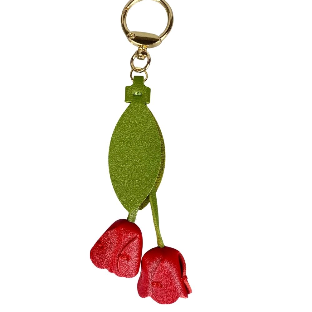 8-Color Soft Leather Tulip Bag Charm– Elegant Hanging Floral Accessory with Metal Ring, Realistic Bloom Design for Backpack