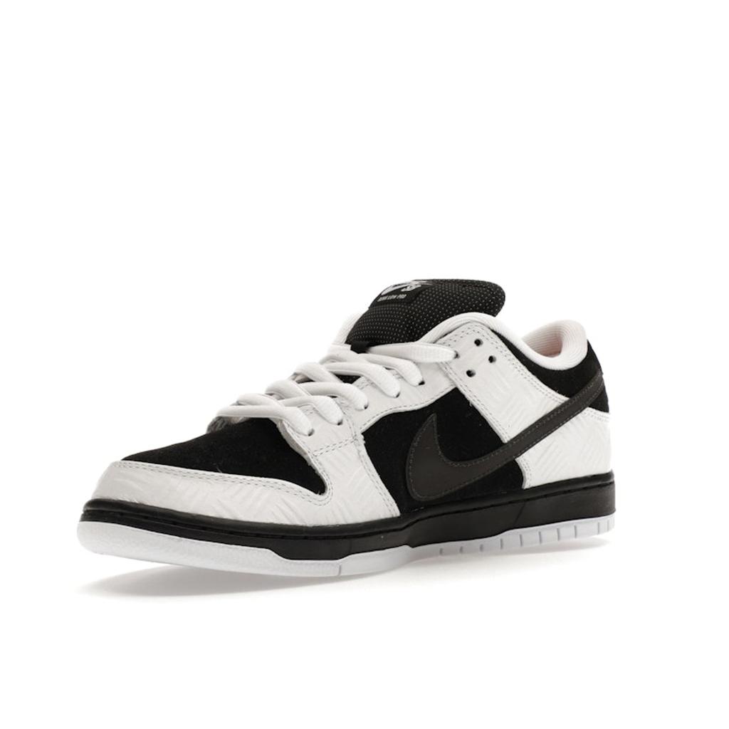 TIGHTBOOTH X Nike Dunk Low SB Unisex Sneakers White Black Safety-Orange FD2629-100