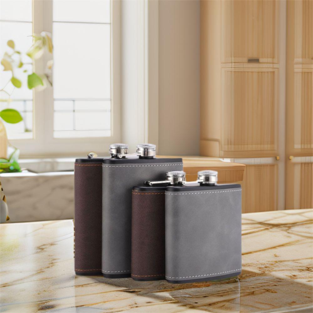 Stainless Steel Flagon Leakproof Whiskey Flasks Wine Kettle Leather Texture Hip Flask Outdoor
