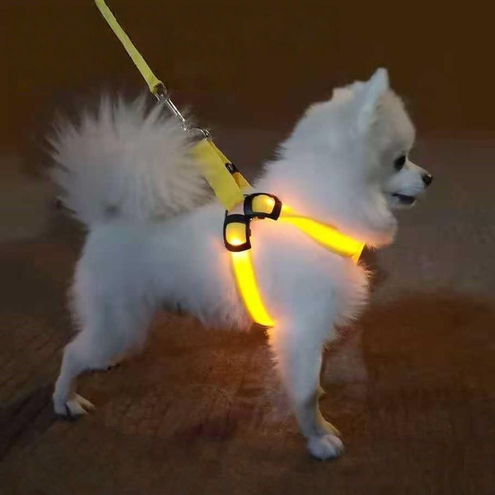 Durable Light Up LED Dog Harness Adjustable Rechargeable Luminous Pet Chest Strap Soft Flashing Dog Glowing Vest Pet Safety