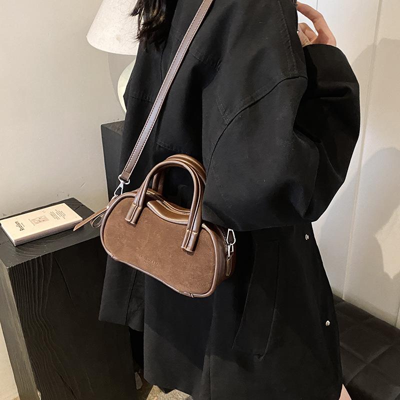 Simple Matte Bag Women'S Bag Autumn Portable Pillow Bag Premium Foreign Retro Messenger Bag