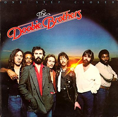 Виниловая пластинка DOOBIE BROTHERS One Step Closer HS3452 Warner Bros. Re 1980 Американский рок Б/У