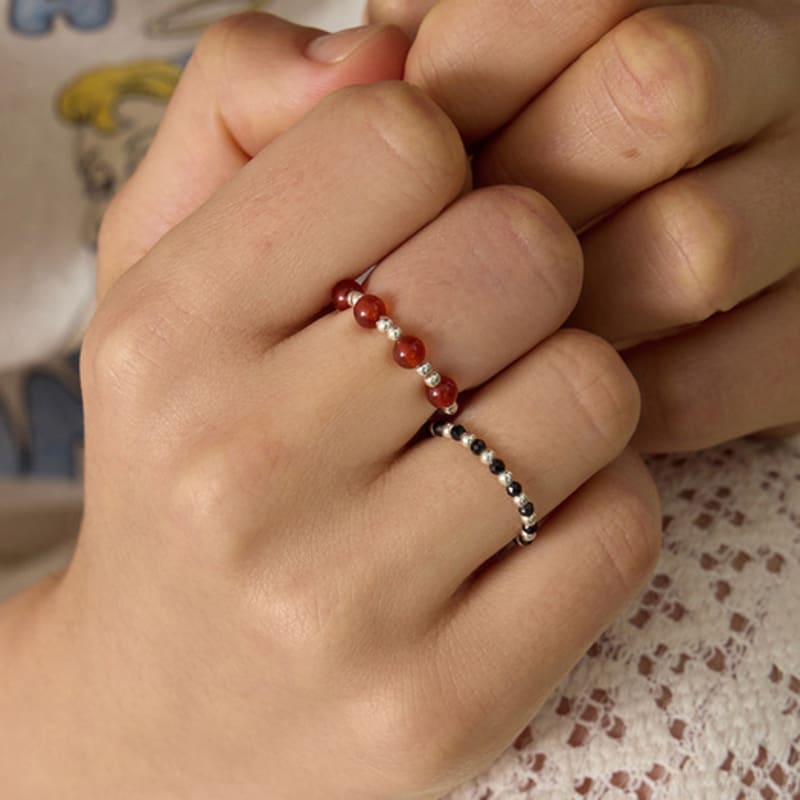 eenie beenie red bead silver ball ring 4.5mm ENJ24RW003