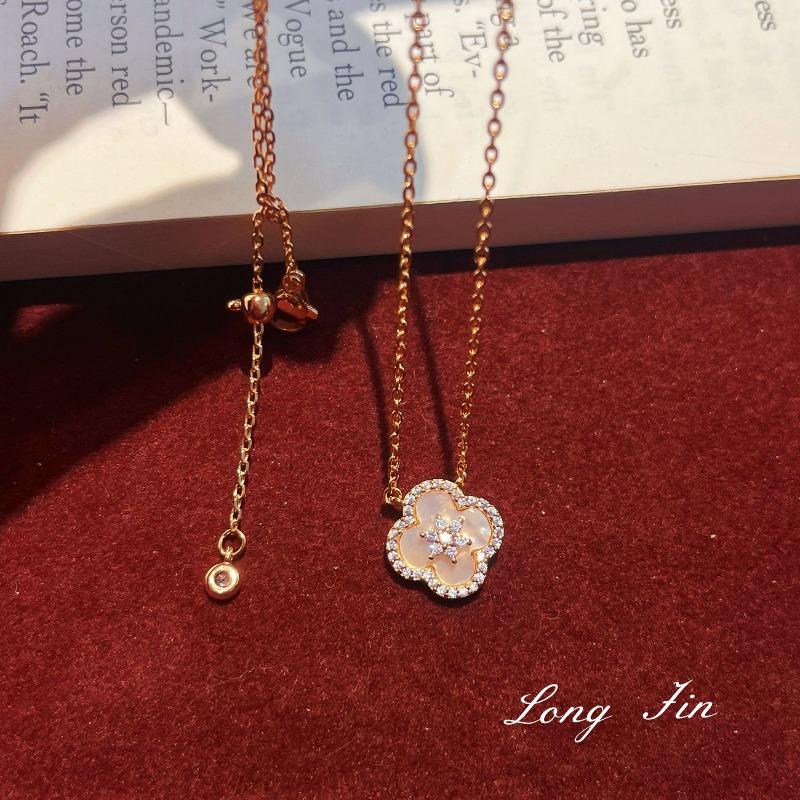 French retro tiger eye white shell hollow zircon red set, light luxury high-end bracelet, necklace, earrings.