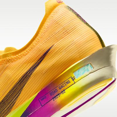 Nike ZoomX StreakFly 2 LA 26.2 Citron Pulse Indigo Burst
