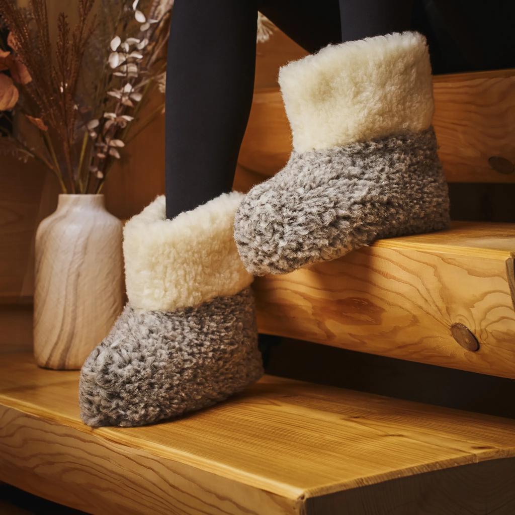 Warm, woolen highlander slippers, woolen slippers, woolen slippers 37/38