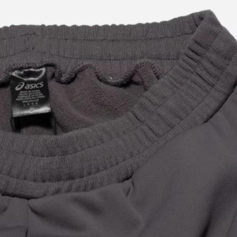 Asics Мужские джоггеры из теплого флиса свободного кроя со средней посадкой 2031F146-023
