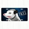 Забавная табличка на номер с опоссумом Yikes Новинка Передний автомобильный знак Алюминиевый Металлический Декоративный автоаксессуар Прочный Антикоррозийный