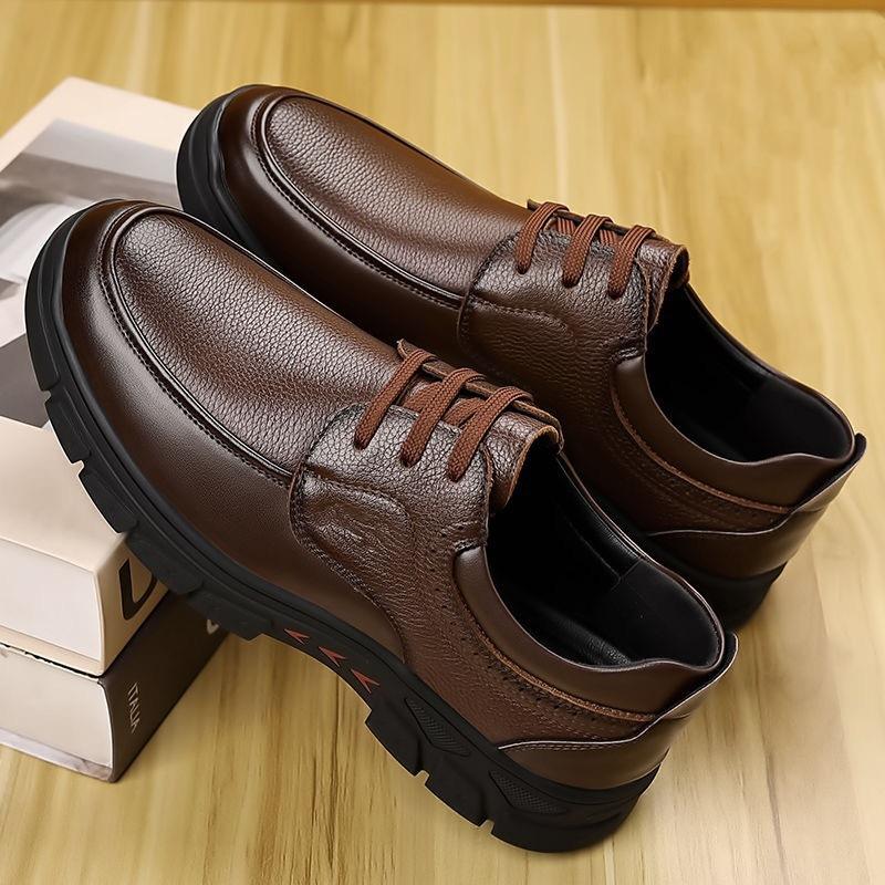 Fashion Men's New Fashionable and Simple Business Leather Shoes Men's Trendy Lace Up Styles Middle-aged Elderly Soft Soled Dad Shoes