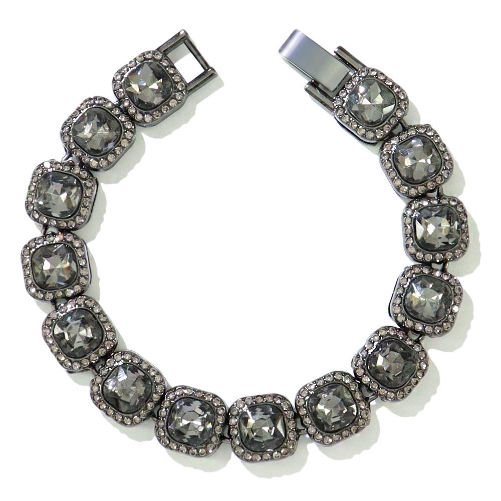 European and American Hip-Hop Black Diamond Iced Out Clavicle Chain Necklace - Cool Street Dance Motorcycle Choker Necklace