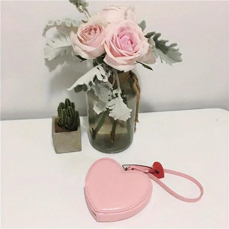 Новая сумка Love Bag для женщин для работы, кошелек для монет в стиле инс, милая мини-универсальная сумка для ношения в руке, кавайная сумка-сердце из ПУ кожи