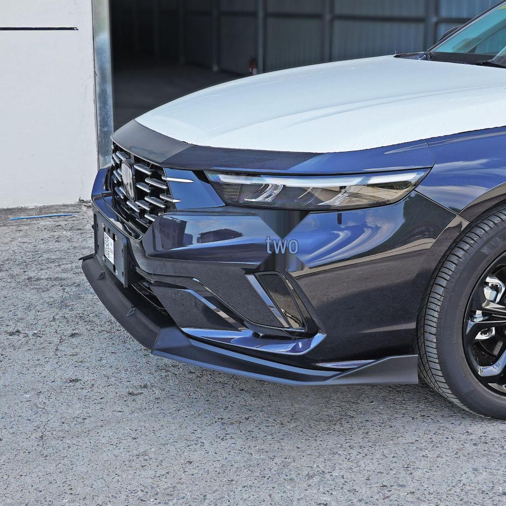 Accord 25-го поколения, комплектация Sport: Комплект без сверления: передний сплиттер, задний спойлер, боковые юбки, задний диффузор.