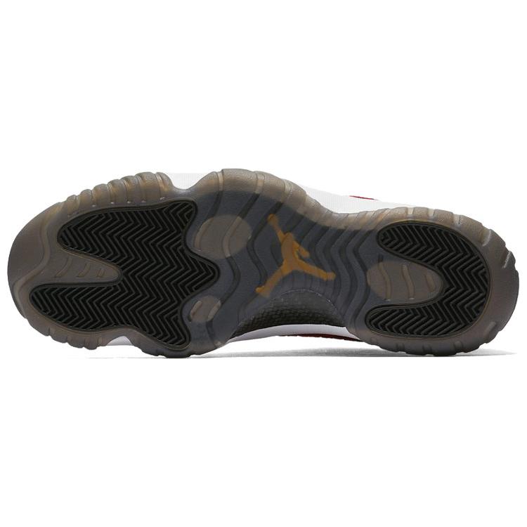 Jordan Future Low Gym Red 718948-610