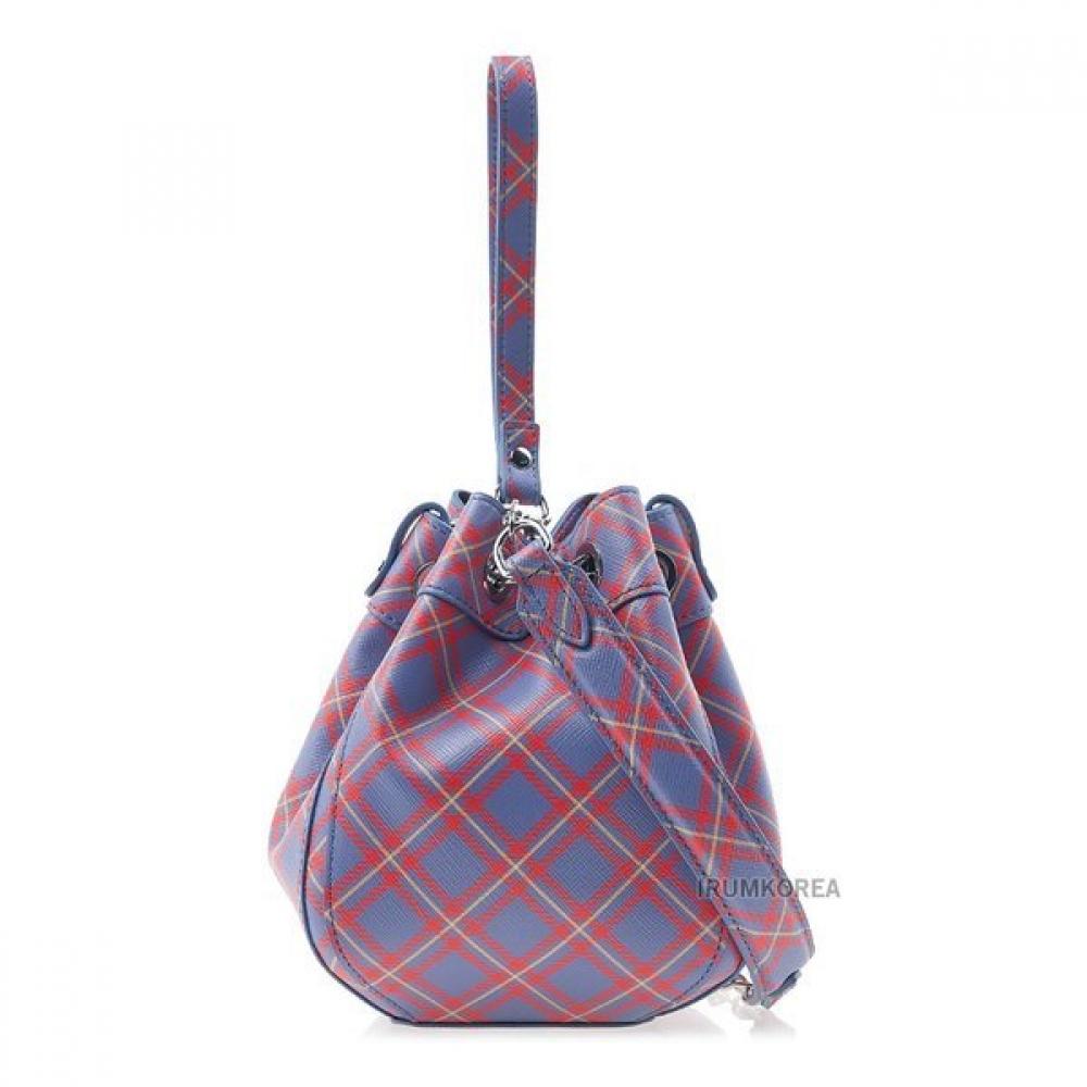 Vivienne WeStwood Women S Signature Check Shoulder Bag K302