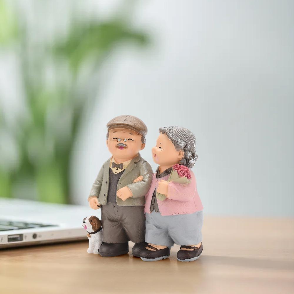 5in Grandpa Grandma Cake Making Statue Living Room Shelf Decoration