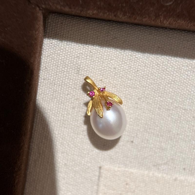 Изысканные жемчужные ожерелья с маленькими помидорами, легкая роскошь, модный стиль, кулон для женщин, простой, для вечеринки, свадьбы, тонкие