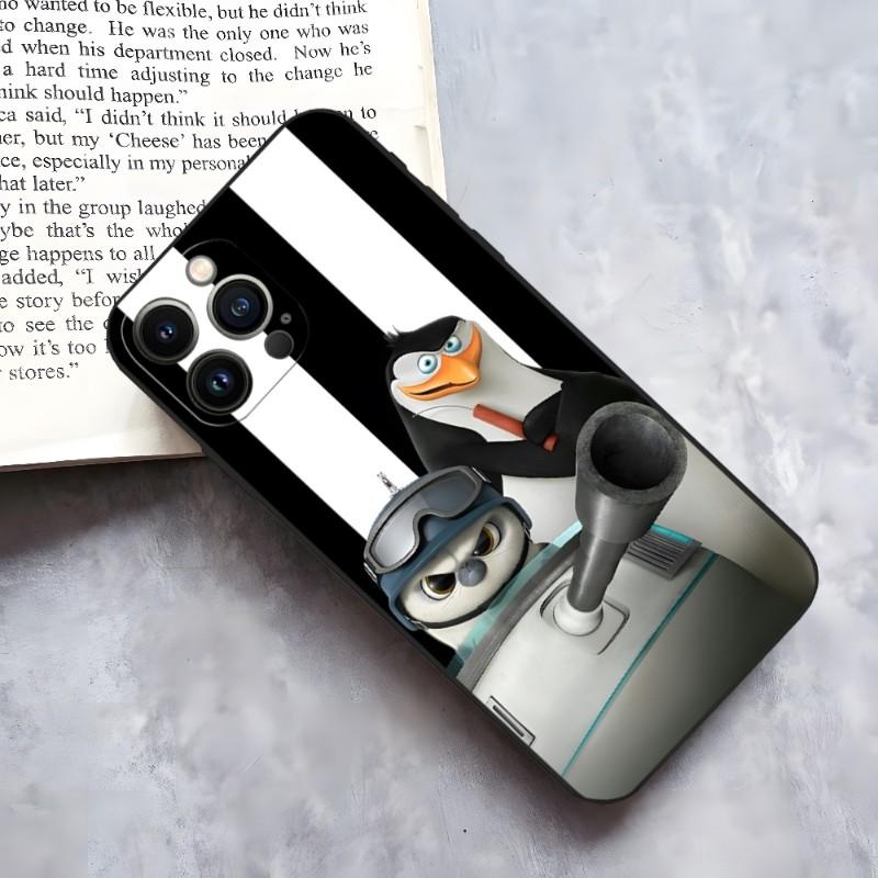 The Penguins Of Madagascar Phone Case For Iphone 14 Pro 13 Mini 11 12 Max Xr X Xs 7 8 6 Plus Shockproof Back Cover