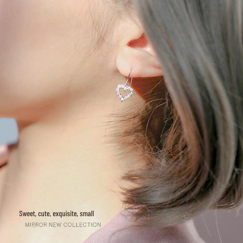 S925 Silver Needle Rhinestone Heart Earrings - Versatile Gift for Women