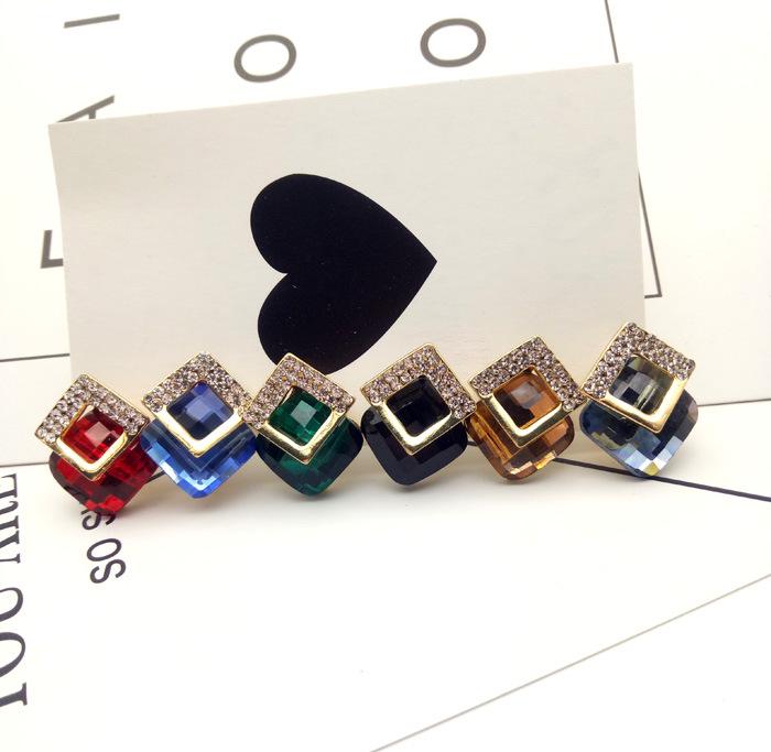Korean Style No-Pierce Star Crystal Ear Studs with Diamond Inlay