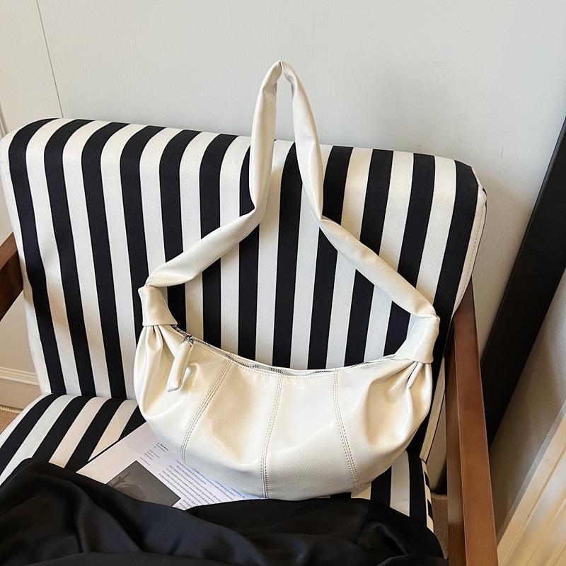 Сумка большой вместимости женская 2025 новая атмосферная простая универсальная сумка-мессенджер летняя высококлассная дорожная сумка-пельмень