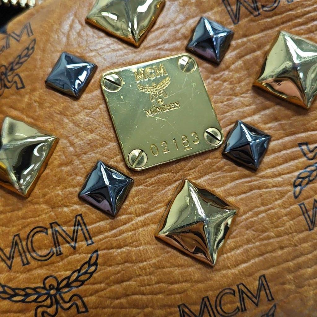 [Б/У] Канвасный рюкзак Monogram с боковыми заклепками, маленький - Хорошее состояние #BQ7VX5