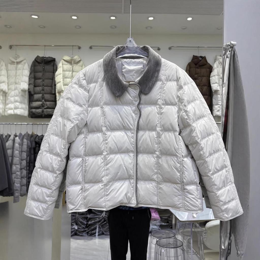 Women's Chic Lightweight Short Down Jacket - 2026 Winter Fashion, White Duck Down, Coco Style Lapel Design