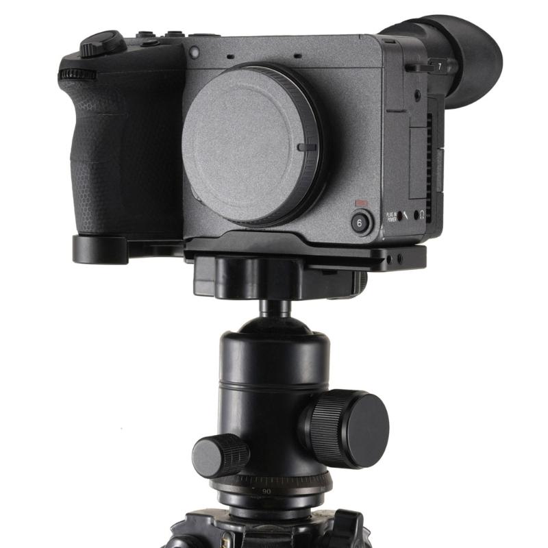 Нижняя пластина-основание для камеры FX2 с резьбами 1/4"-20 и 3/8"-16 для крепления аксессуаров и защиты