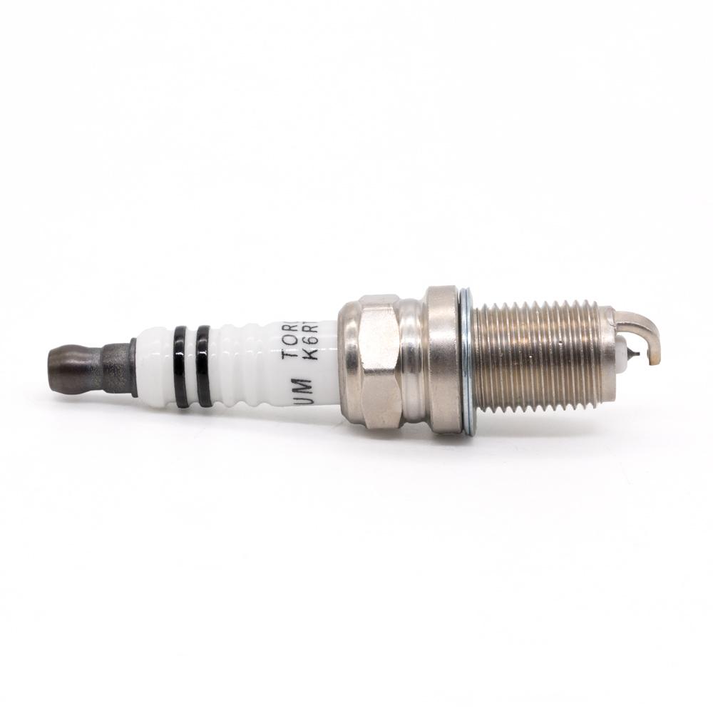 1 шт. Иридиевая платиновая свеча зажигания TORCH K6RTIP Замена для Changan CS75 K002-1600 3707010-A02 FR7KPP33+ 0242236564 Автозапчасти