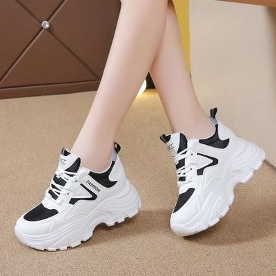 Женские массивные кожаные вулканизированные туфли 2025 Осень Увеличенные Удобные Уличные Кроссовки Дизайнерская Уличная Повседневная Обувь Zapatos