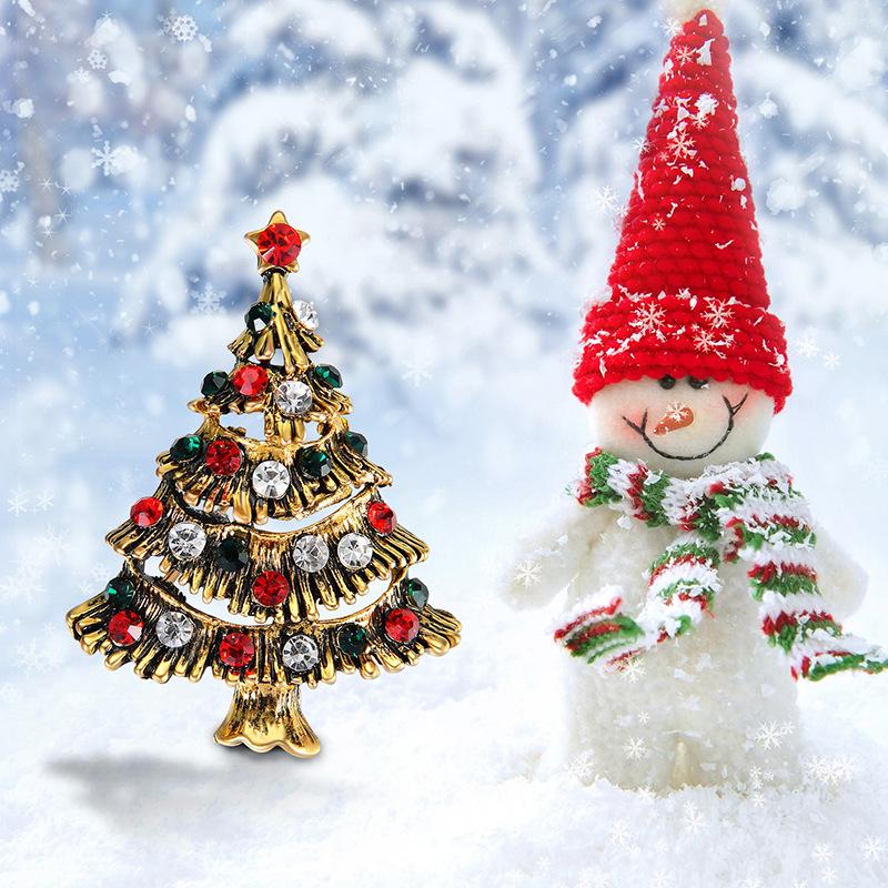Fashionable Unique Christmas Tree Rhinestone Studded Breastpin Cartoon Ornament Brooches Christmas Gifts for Women Girls