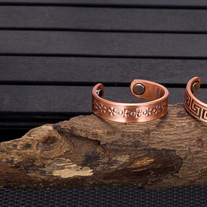 Ikuinen Pure Copper Rings Magnetic Health Energy 6mm Open Cuff Adjustable Rings for Women Vintage Flower Wedding Bands Finger Ring Women