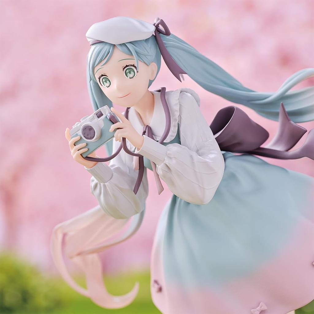 BANPRESTO Вокалоид Хацунэ Мику (Камера для праздничных воспоминаний) фигура