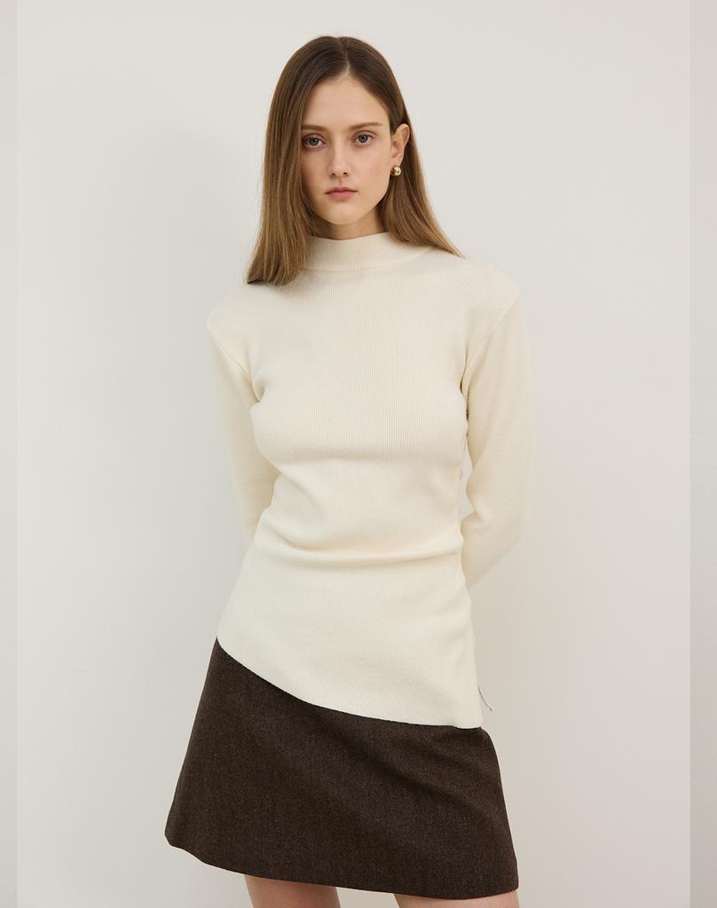 GIEMAR Mock Neck Unbalance Cut Knit Ivory