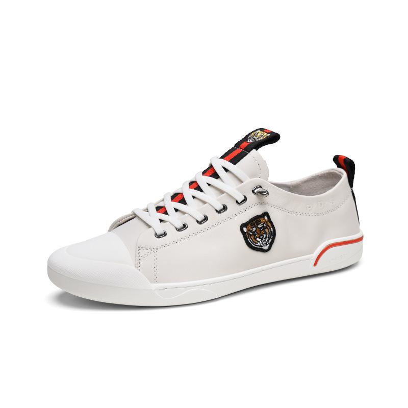 Модный бренд мужская обувь весна и осень новые маленькие белые туфли мужская нога повседневные лоферы дышащие однопедальные универсальные модные кеды