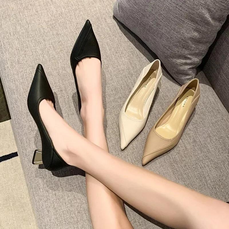 Мода 2024 года, новые остроносые французские туфли на низком каблуке, женские знаменитости, весна и осень, модные туфли на высоком каблуке в стиле Light Mouth