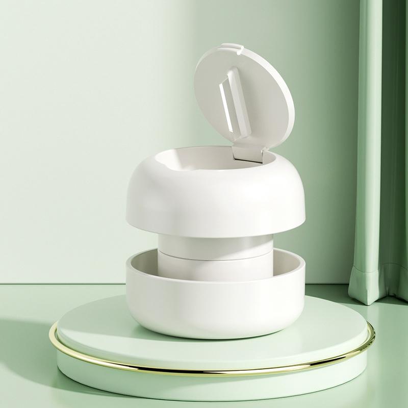 2-in-1 Portable Pill Grinder and Cutter – Multifunctional Dispensing Organizer with Stainless Steel Blade