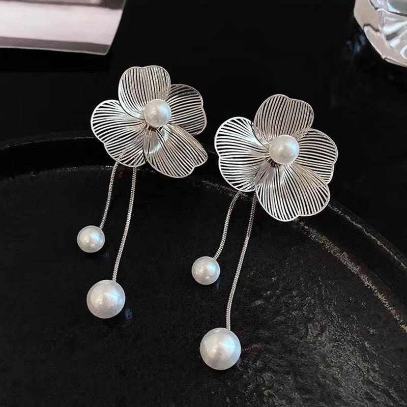 Изысканные серьги с длинными кисточками из металлического жемчуга, уникальные висячие серьги с нерегулярным цветком для женщин, женские свадебные украшения