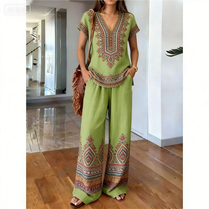 Bohemian peacock feather print set: women's vintage V-neck top + wide-leg pants, vacation-style loose two-piece set
