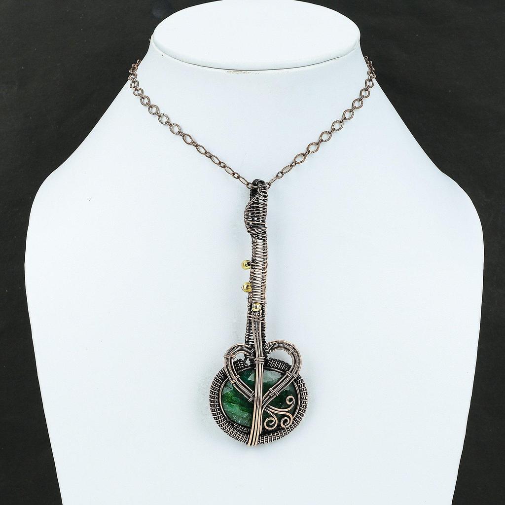 Ограненный Замбийский Изумруд Кулон Медная Проволока Обернутый Драгоценный Камень Кулон Изумрудные Ювелирные Изделия Гитары Подвеска Ручной Работы Подарок Для Женщин Дизайнерские Ювелирные Изделия