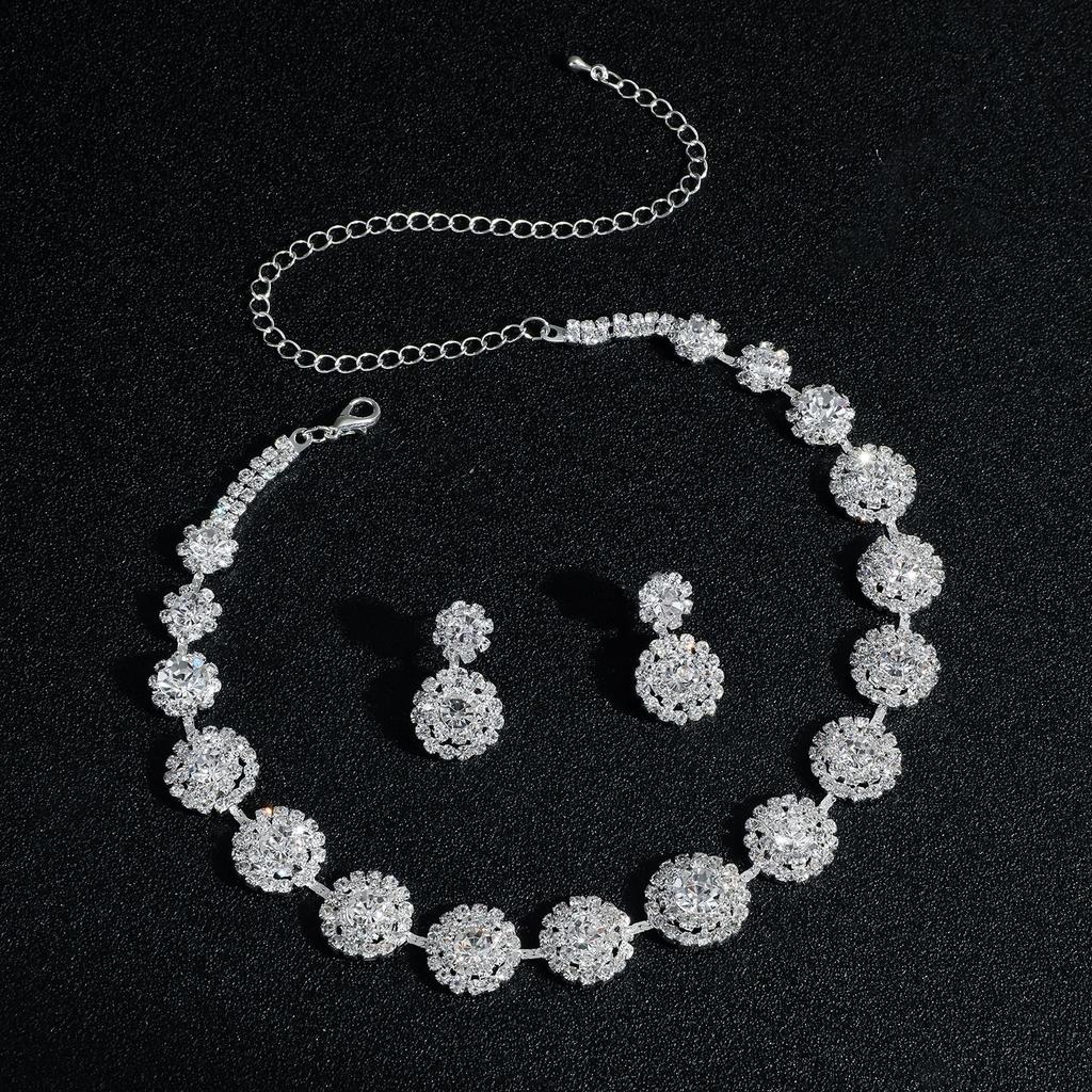 Premium Luxury Super Flash Diamond Necklace Earrings Set, Bridal Earrings, Wedding Dress Accessories