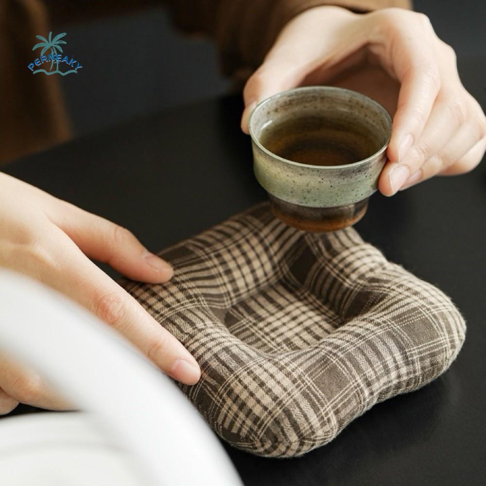 Durable Cloth Plaid Square Coaster Tabletop Protection Soft Drink Cup Mat Non Slip Vintage Teapot Mat Photography Props